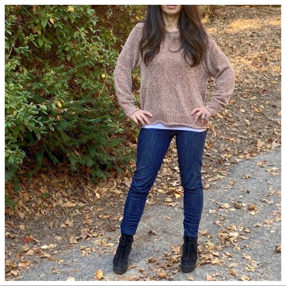 ✨PARIS✨Mocha Chenille soft sweater - Picture 2 of 8